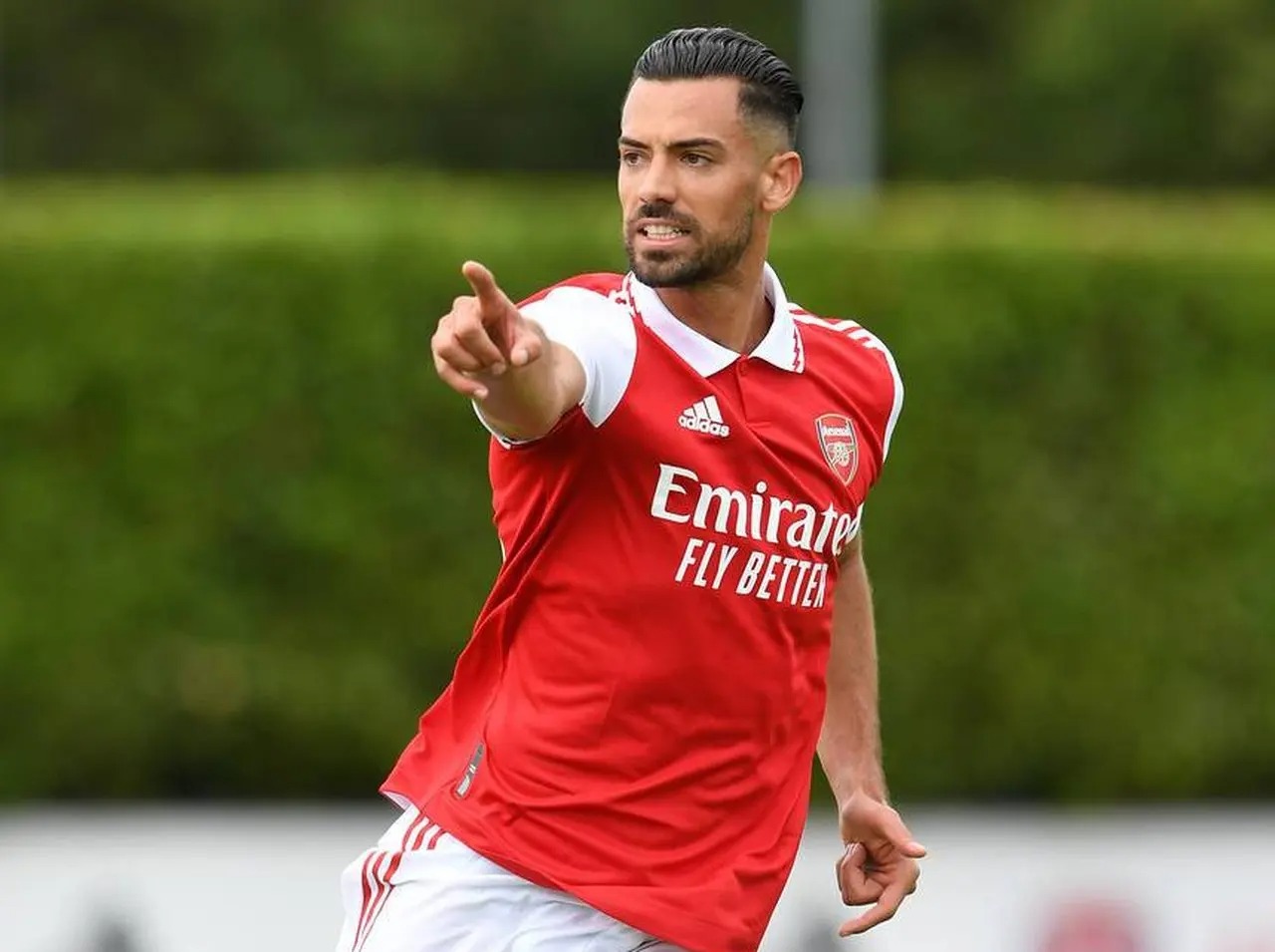 Pablo Marí foi vítima de facada quando estava na Itália (Foto: Divulgação/Arsenal)