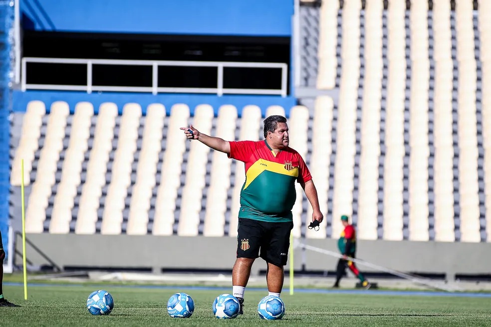 Sampaio Corrêa terá tempo de treinamento antes de próximo jogo pela Série B (Foto: Ronald Felipe/SCFC)