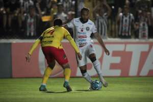 Operário-PR 1 x 2 Brusque-SC - Virada garante acesso e vaga na final da Série C