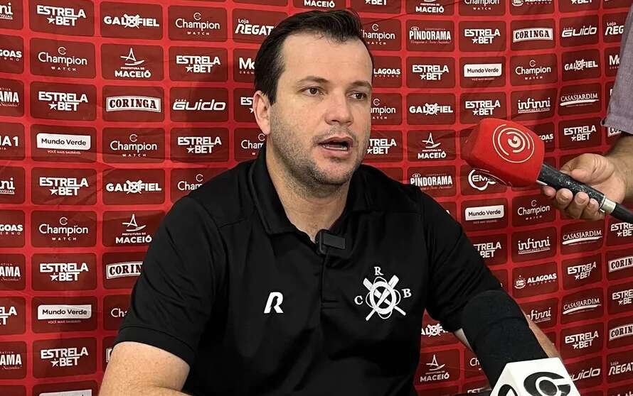 Série B: Daniel Paulista celebra boa fase do CRB no segundo turno 2 Daniel Paulista vive bom momento no CRB (Foto: Divulgação/CRB)