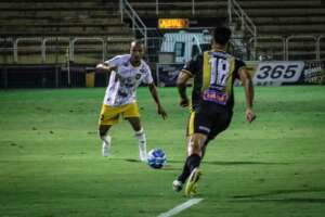 Série C: Dupla expulsa após apito final desfalca Amazonas-AM e Volta Redonda-RJ em duelo crucial