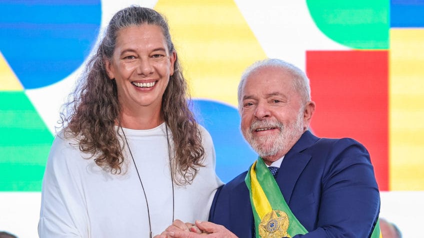 Lula demite Ana Moser e André Fufuca assume o Ministério do Esporte