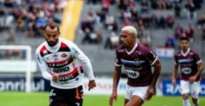 Caxias-RS 1 x 1 Ferroviário-CE - Grená e Ferrão empatam no jogo de ida da semifinal