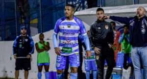 Copa Paulista: Lateral do Marília pode pegar até 6 jogos de suspensão por xingar bandeirinha