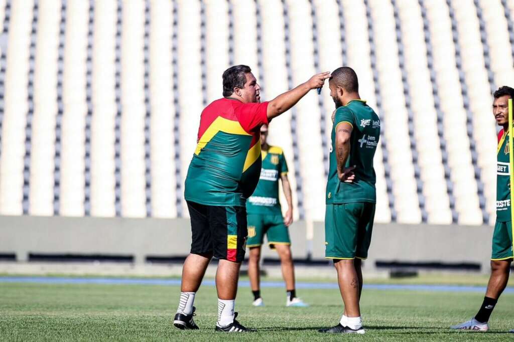 Série B: Fernando Marchiori inicia os trabalhos no Sampaio Corrêa