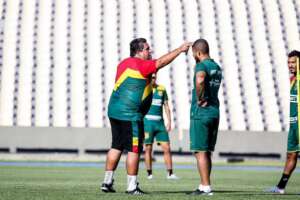 Série B: Treinador mantém os 100% e faz Sampaio Corrêa respirar