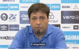 Agora virou moda: cartola do Grêmio  reclama de juiz. Veja!