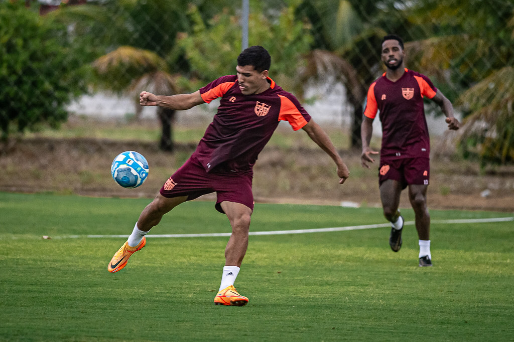 Guilherme Romão treino CRB