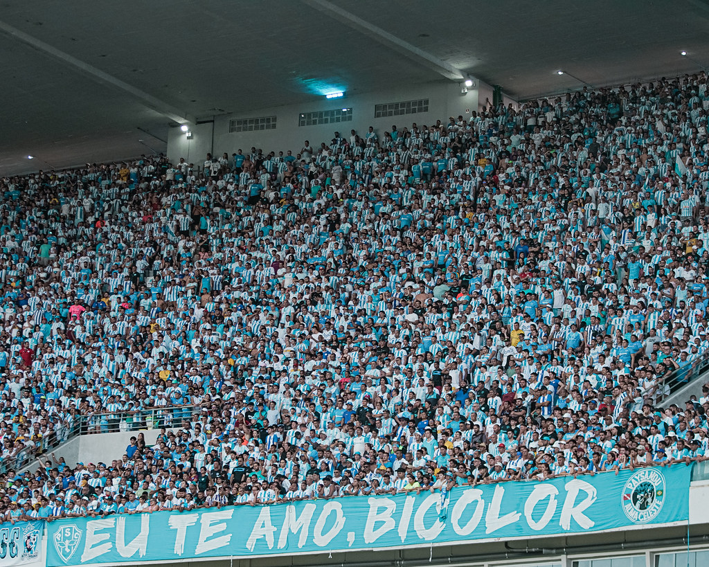 Hélio dos Anjos valoriza torcida