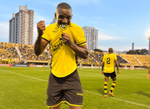 São Bernardo-SP 2 x 1 Operário-PR - João Carlos volta a decidir