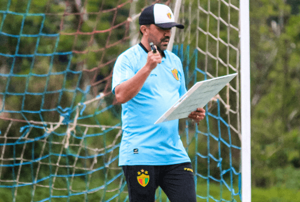 Brusque-SC Luizinho Lopes