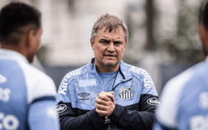 Aguirre tenta ajustar Santos e mira reação imediata no Campeonato Brasileiro