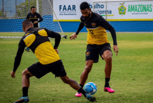 Série C: Amazonas-AM é recebido com foguetório em reapresentação antes da 1ª final