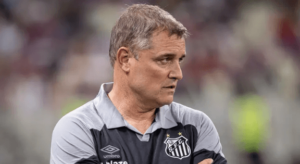 Aguirre deixa comando do Santos após apenas cinco partidas