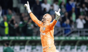 Weverton destaca solidez do Palmeiras após 8 jogos sem sofrer gols; Veja vídeo