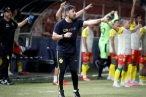 Série C: Técnico do Brusque-SC comemora 100% e comenta sobre o 