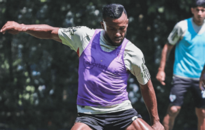 São Paulo se reapresenta e Dorival Jr. 'ensaia' 11 reservas que deve escalar contra o Fortaleza
