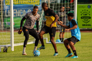 Série C: Edson Mardden volta a ser titular no  Amazonas-AM e normaliza oscilações