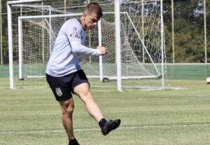 Série B: Meia com apenas quatro jogos vence ação contra a Ponte Preta