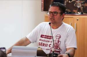 Ferroviária é recebida por prefeito e executivo foca no título da Série D