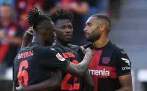 ALEMÃO: Bayer Leverkusen goleia Heidenheim, mas é ultrapassado pelo Bayern e fica em 2º