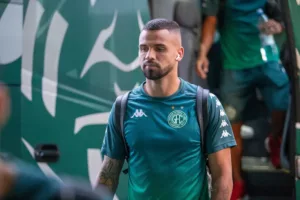 Série B: Precisando de 100% na reta final, Lucão ainda crê no acesso do Guarani