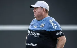 Marcelo Fernandes elogia 'molecada' do Santos e dedica vitória a Diego Aguirre