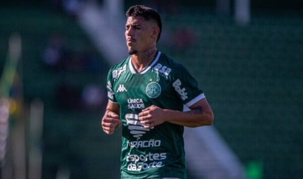 Mayk tem contrato renovado no Guarani