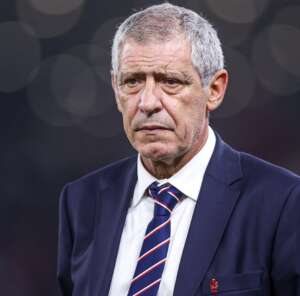 Polônia anuncia demissão do experiente técnico Fernando Santos após seis jogos