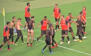 Jogador do Brasiliense, ex-de Viviane Araújo, é confirmado no reality 