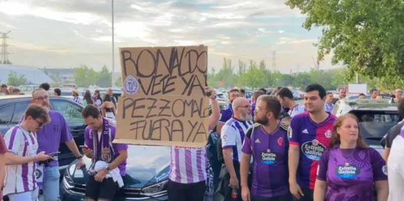 Ronaldo é chamado de ‘mentiroso’ por torcedores do Valladolid em protesto