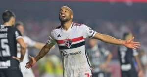 Lucas Moura volta para casa e cumpre promessa com o título da Copa do Brasil no São Paulo