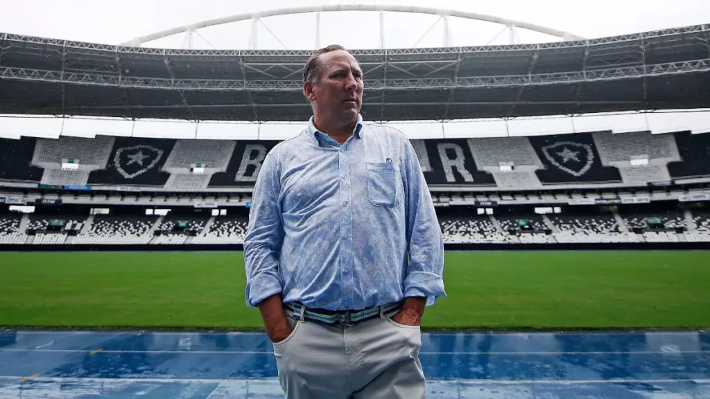 Mecenas da Bola: John Textor foi prodígio do skate, pioneiro da internet e ‘vencedor’ de Oscar