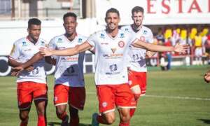 Tombense x Vila Nova: Veja onde assistir, escalações e arbitragem