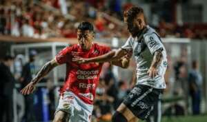 Vila Nova 1 x 1 Ponte Preta - Caíque França brilha e garante empate da Macaca em Goiânia