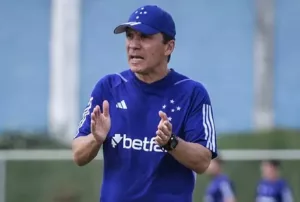 Zé Ricardo admite frustração após derrota do Cruzeiro