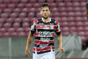 Centenário do Ypiranga-RS terá volante conhecido no Rio Grande do Sul