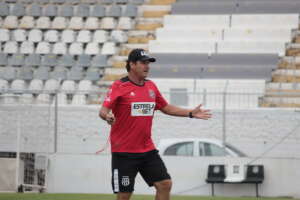 Ponte Preta x Atlético-GO: Veja onde assistir, escalações e arbitragem