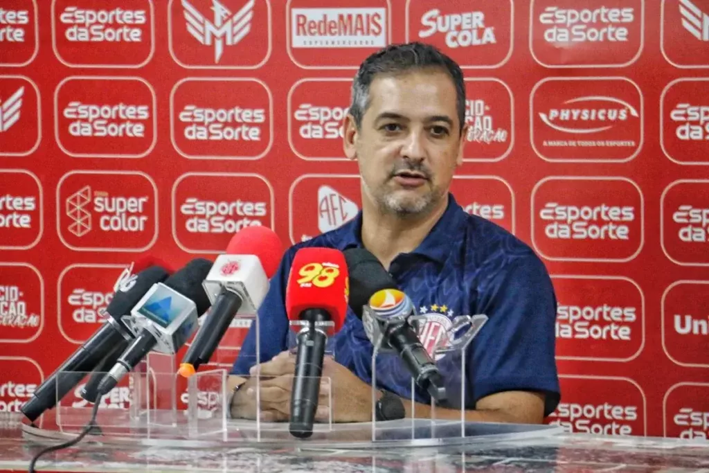 Marquinhos Santos compara projeto do América-RN com do Fortaleza: 'Semelhança muito grande' 2 Marquinhos
