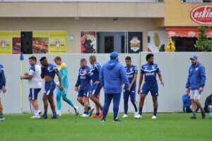 Série B: Focado em seguir longe do Z-4, Avaí embarca para Natal com desfalques e retorno