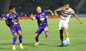 Classificação da Série B após duelos paulistas e derrota do Sport