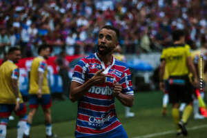Fortaleza nega proposta do Palmeiras por volante de R$ 50 milhões