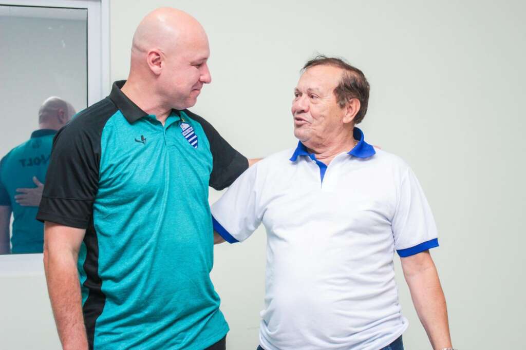 Depois de decepcionar na Série C, CSA anuncia técnico ex-Volta Redonda para 2024