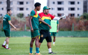 Série B: Técnico do Sampaio Corrêa-MA pede equilíbrio para confronto diante do Ceará