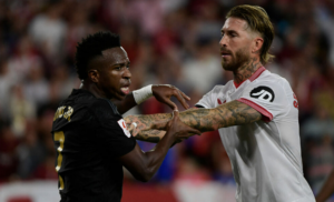 Vini Jr. é alvo novamente de racismo em jogo do Real Madrid; Sevilla expulsa torcedor