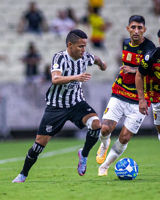 Ceará bate o Sport no Castelão e volta a vencer na Série B após 6 rodadas -  Jogada - Diário do Nordeste