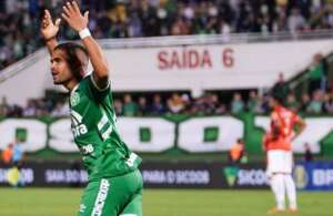 Não foi agora que a Ponte Preta se enfiou no Z4 na Série B