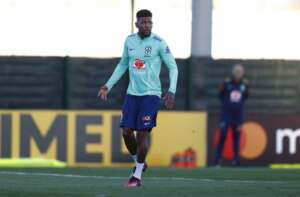 Fernando Diniz chama Emerson Royal para substituir Danilo na seleção brasileira