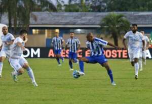 Série B: Fellipe Bastos valoriza empate e foca em salvar Avaí: 'O quanto antes'