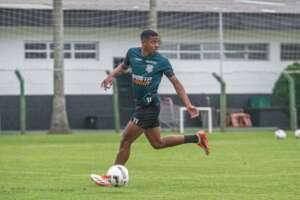 Figueirense se reapresenta com retornos, dúvida e desfalque certo para voltar a ficar isolado na Copa SC